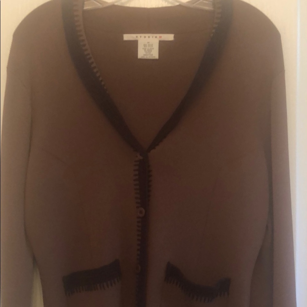 Cardigan Sweater with Two Front Pockets